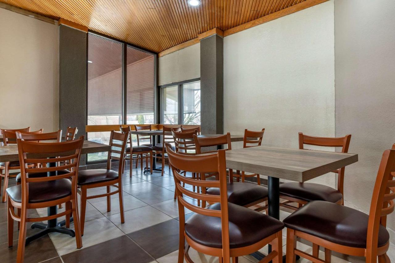 Econo Lodge Lafayette Eksteriør billede