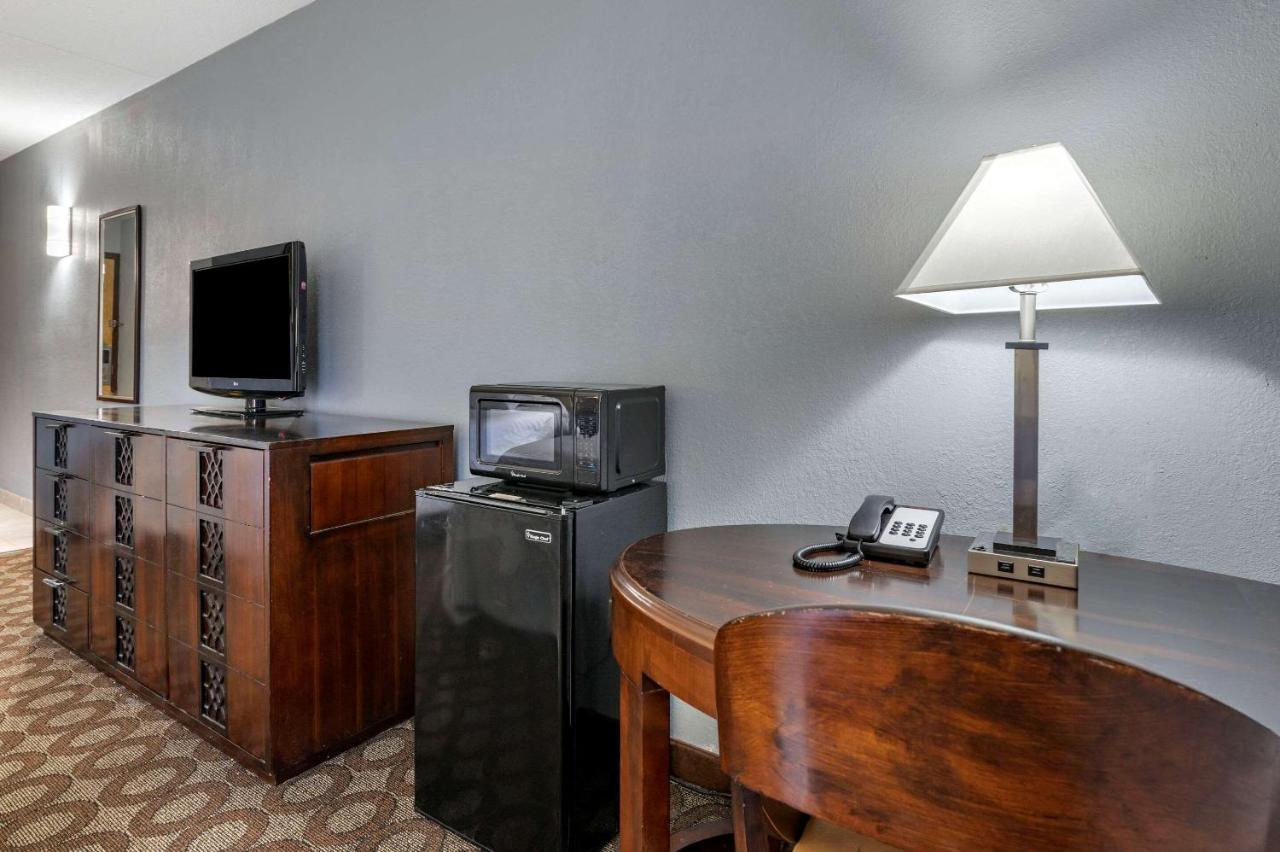 Econo Lodge Lafayette Eksteriør billede